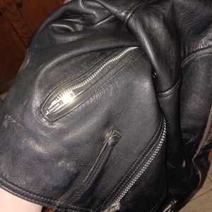 Size L/XL Black Leather harley davidson zip up jacket